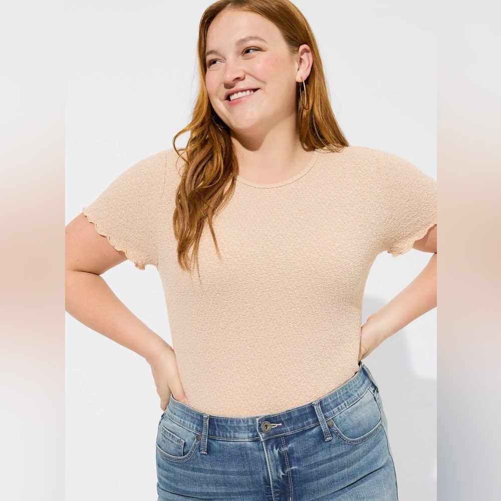 Torrid Textured Crepe Jersey Crew Neck Crop Tee NWT Smoked Gray Size 6X